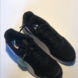 PUMA Electron Softfoam Tennis Shoes, Black NIB SZ8